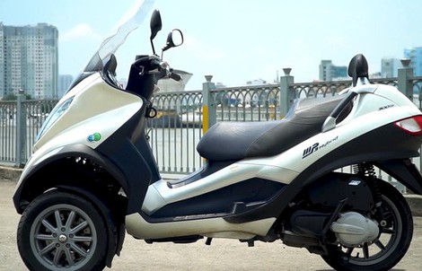 Vì sao xe máy điện Honda, Yamaha chưa bán chính thức ở Việt Nam?