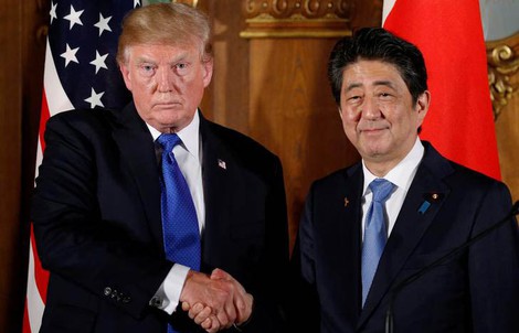 Chuyến đi "nặng gánh" của ông Abe