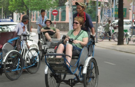 Kiến nghị miễn visa du lịch cho nhiều thị trường "nhà giàu"