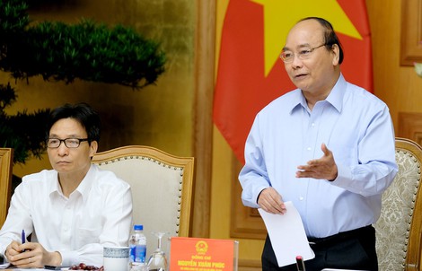 Không hạ chuẩn xét giáo sư
