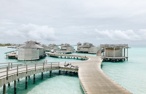 Mùa hè sang chảnh trên đảo thiên đường Maldives