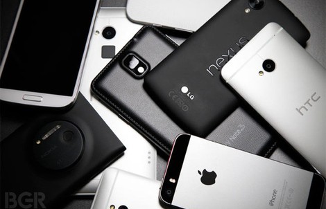 Đâu là chiếc smartphone bị làm giả nhiều nhất năm 2017?