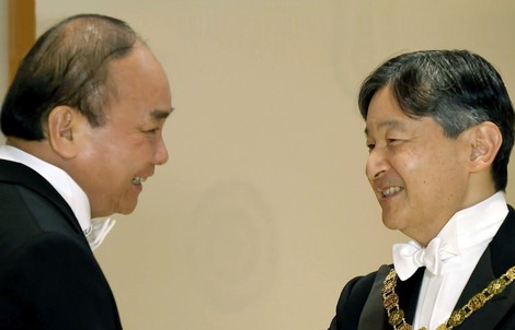 Thủ tướng Nguyễn Xuân Phúc dự tiệc Hoàng gia do Nhà vua Naruhito chủ trì