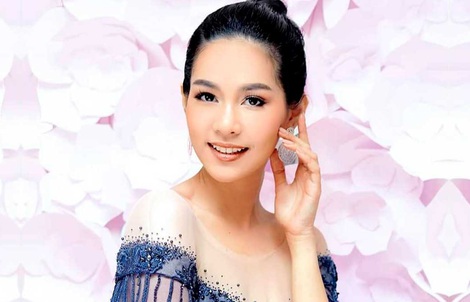 Nhan sắc rạng ngời của tân Hoa hậu Quốc tế
