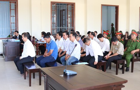 Làm rõ vai trò chủ mưu của cựu giám đốc Vietcombank Tây Đô trong vụ chiếm đoạt hơn 1.000 tỉ