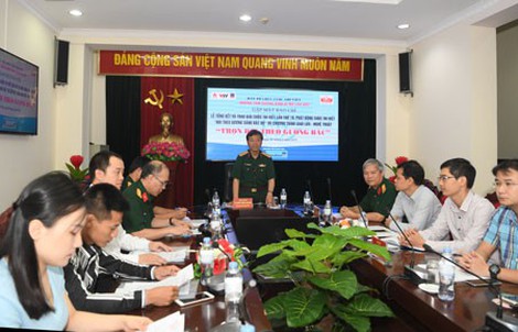 Phát động cuộc thi viết "Noi theo gương sáng Bác Hồ"