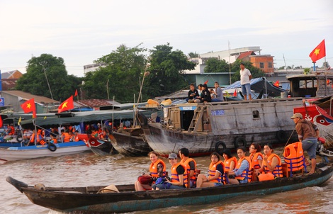 Du lịch miền Tây giá rẻ bất ngờ