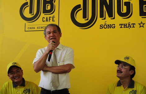 "Nếu phát hiện cà phê dỏm, cứ lôi bầu Đức ra chửi!"