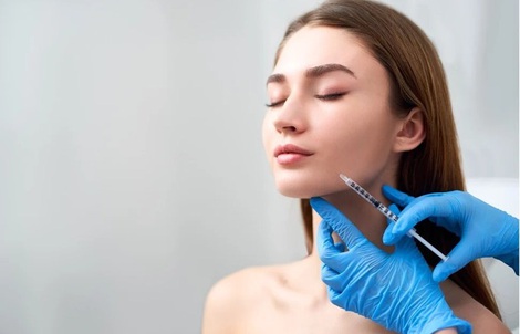 Vì sao phụ nữ Mỹ đua nhau đi hút mỡ?