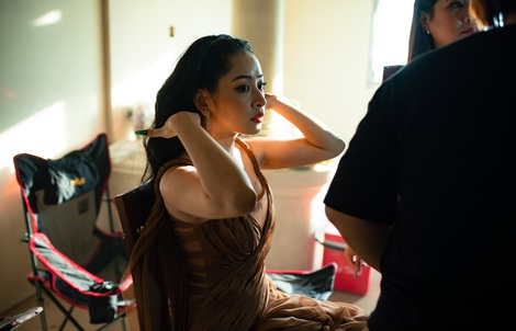 Chi Pu tham gia phim ma thuật, bùa ngải của Victor Vũ