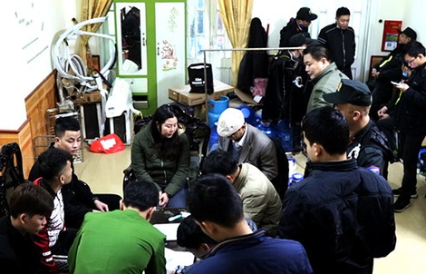 Triệt phá 10 băng nhóm tín dụng đen cho vay lãi suất "cắt cổ" 365%/năm