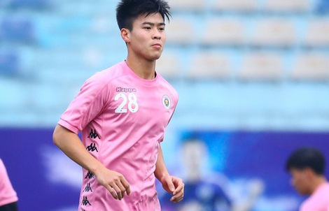 Duy Mạnh chia sẻ việc vượt qua nỗi sợ sau khi nghỉ thi đấu do chấn thương