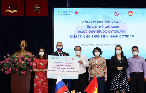 TP HCM tiếp nhận 10.000 ống thuốc Cytoflavin điều trị bệnh Covid-19