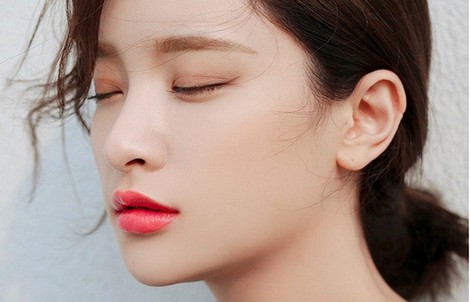 Để có đôi môi căng hồng, khỏe mạnh