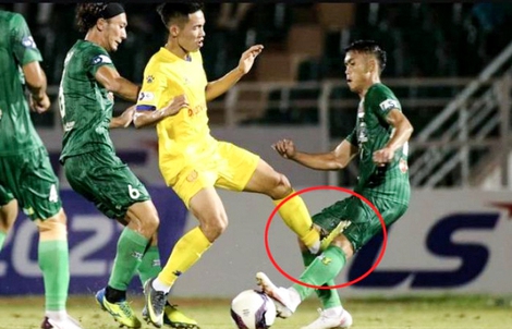 Sau Hoàng Thịnh, hai cầu thủ nhận án phạt nặng từ Ban kỷ luật VFF