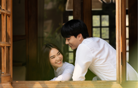 Diễm My 9X, Nhã Phương, Lan Ngọc sánh đôi Mạc Văn Khoa, Quang Tuấn, Hải Nam