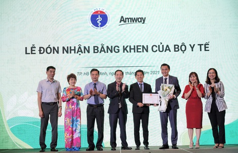 Amway Việt Nam tự hào lần thứ 2 đón nhận Bằng khen của Bộ Y Tế