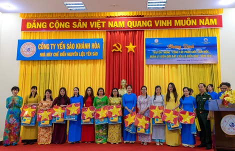 Hội Phụ nữ tuyên truyền biên giới đất liền và biển đảo cho hội viên