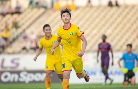 Thầy Park về xem Phan Văn Đức