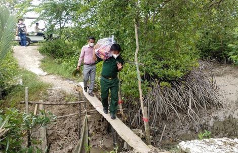 Hỗ trợ gia đình chính sách, người dân khó khăn vì dịch Covid-19 ở xã đảo Thạnh An