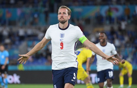 Harry Kane đưa đội tuyển Anh vào bán kết Euro