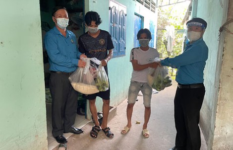 52,5 tỉ đồng hỗ trợ công nhân TP HCM, Bình Dương và Đồng Nai