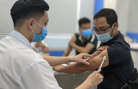 Gần 1 triệu liều vắc-xin Vero Cell được Hà Nội phân bổ và sử dụng thế nào?