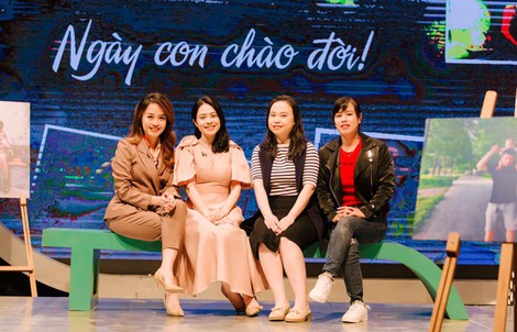 Xúc động hành trình đầy nước mắt đến "Trạm yêu thương"