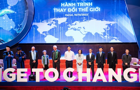 Toàn cảnh lễ khai giảng “đặc biệt” ở Trường Đại học VinUni