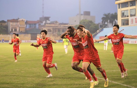 CLB Công an Nhân dân đoạt suất thăng hạng V-League
