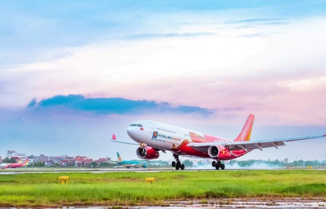 Tưng bừng đại tiệc mua sắm 11-11 với trăm ngàn vé bay Vietjet khuyến mãi giảm 50%