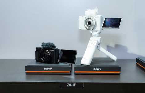 Máy ảnh tích hợp AI