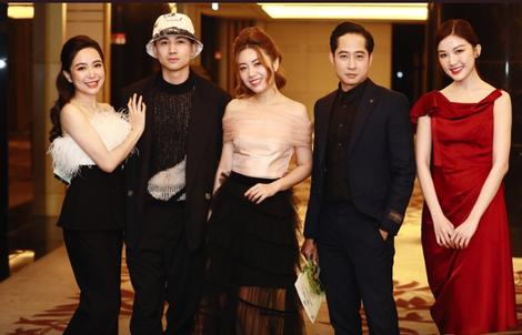 "Dưới bóng cây hạnh phúc" trân trọng tình cảm gia đình