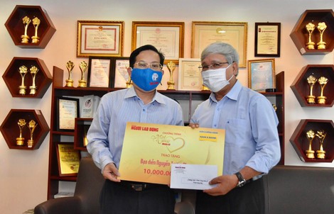 "Mai Vàng nhân ái"  hỗ trợ đạo diễn Nguyễn Tường Phương
