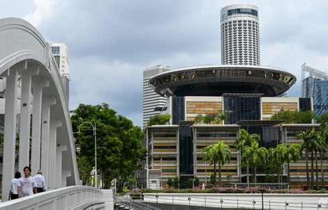 Bản án dành cho kẻ làm cha thú tính ở Singapore