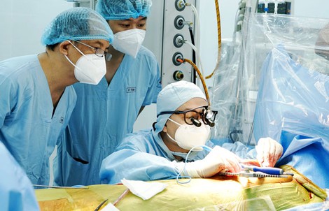 Giải tỏa tình trạng chờ mổ tim