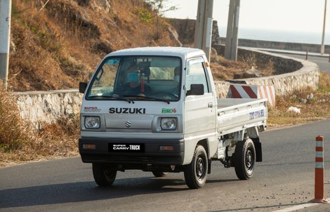 Suzuki Carry Truck - con cưng hái tiền của chủ doanh nghiệp