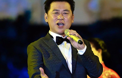 Tạ Minh Tâm làm mới nhạc cách mạng