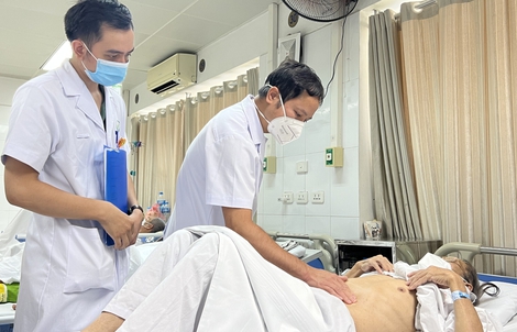 Bác sĩ nêu những dấu hiệu mơ hồ cảnh báo ung thư dạ dày