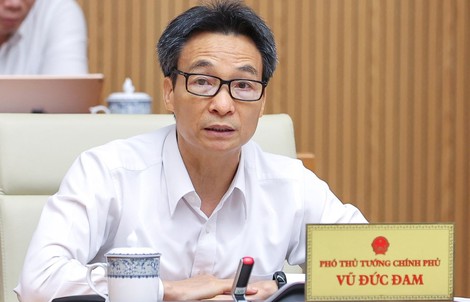 Phó Thủ tướng Vũ Đức Đam yêu cầu tăng cường, quản lý dịch vụ karaoke, vũ trường
