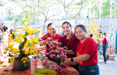 Tết vui cho người lao động
