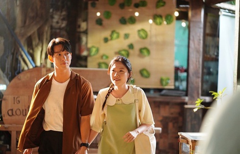 “Nhà bà Nữ” của Trấn Thành dẫn đầu phòng vé mùa Tết Quý Mão