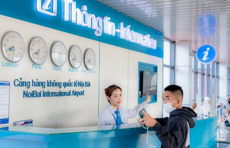 Khách Nhật gửi thư cảm ơn nữ nhân viên sân bay Nội Bài ngay khi vừa về nước