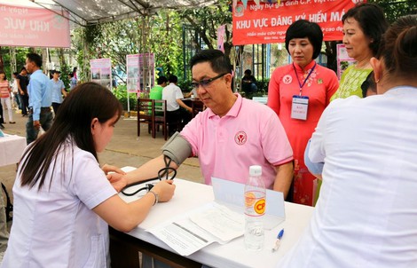 Ông Sooksunt Jiumjaiswanglerg được vinh danh “anh hùng thực phẩm” với giải thưởng “cống hiến trọn đời”