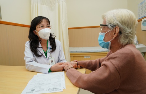 Đừng nhầm tưởng loãng xương chỉ cần uống canxi là ổn