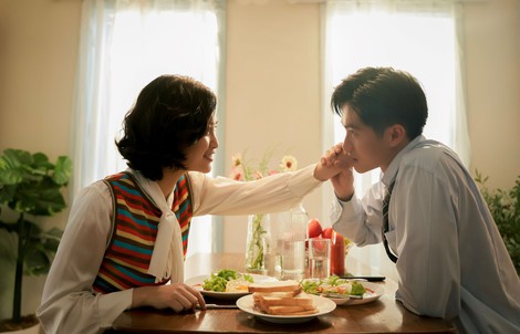 Nông Thúy Hằng "lên xe hoa" với bạn trai là nam diễn viên?