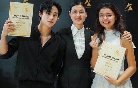 Kathy Uyên mang "bí quyết độc quyền" giúp thí sinh Miss Cosmo Việt Nam 2023
