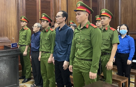 Xét xử Cựu Giám đốc Bệnh viện TP Thủ Đức: Trước tòa còn giả bộ ngây ngô