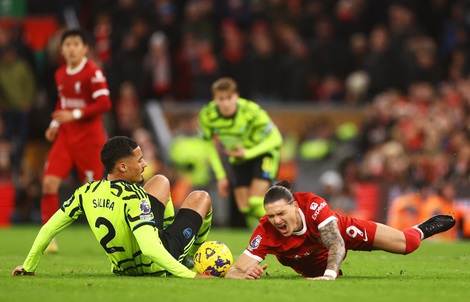 HLV Klopp báo tin dữ, Arsenal phấn khích sau đại chiến