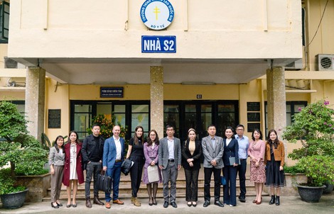 Phó Chủ tịch tập đoàn KN hỗ trợ 3 triệu USD cho chương trình phòng chống lao quốc gia